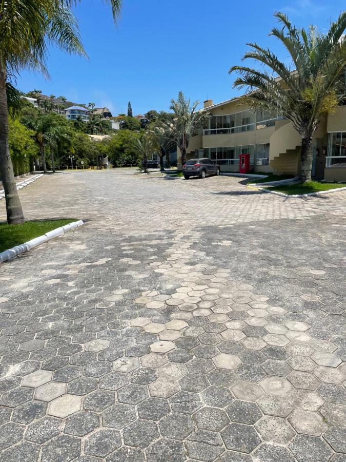 Apto Em Condominio No Centro De Bombinhas, Proximo Da Praia Εξωτερικό φωτογραφία
