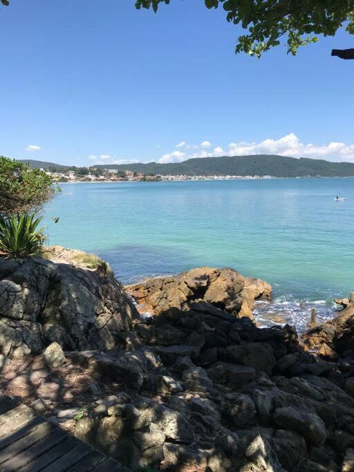 Apto Em Condominio No Centro De Bombinhas, Proximo Da Praia Εξωτερικό φωτογραφία