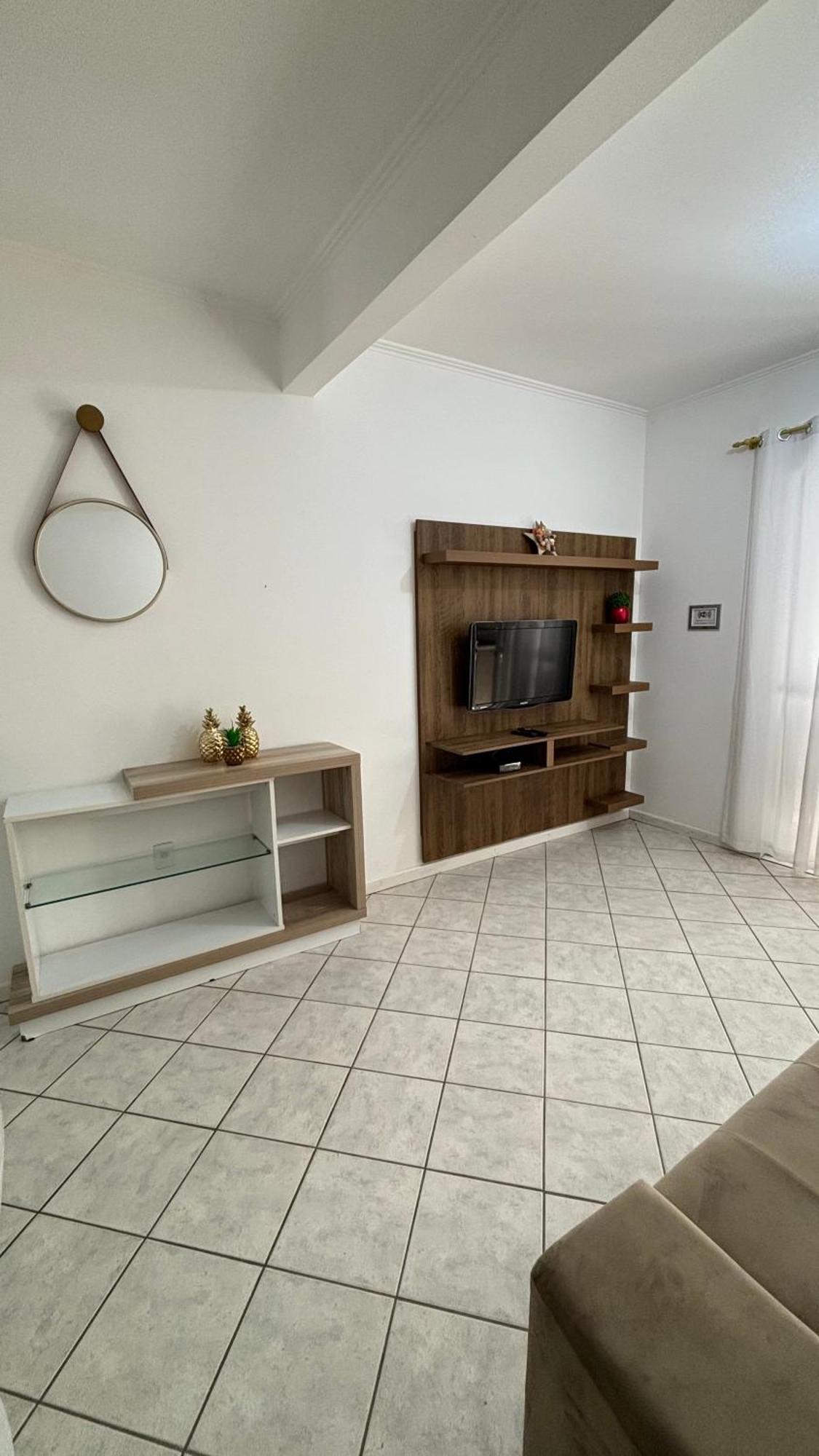 Apto Em Condominio No Centro De Bombinhas, Proximo Da Praia Εξωτερικό φωτογραφία